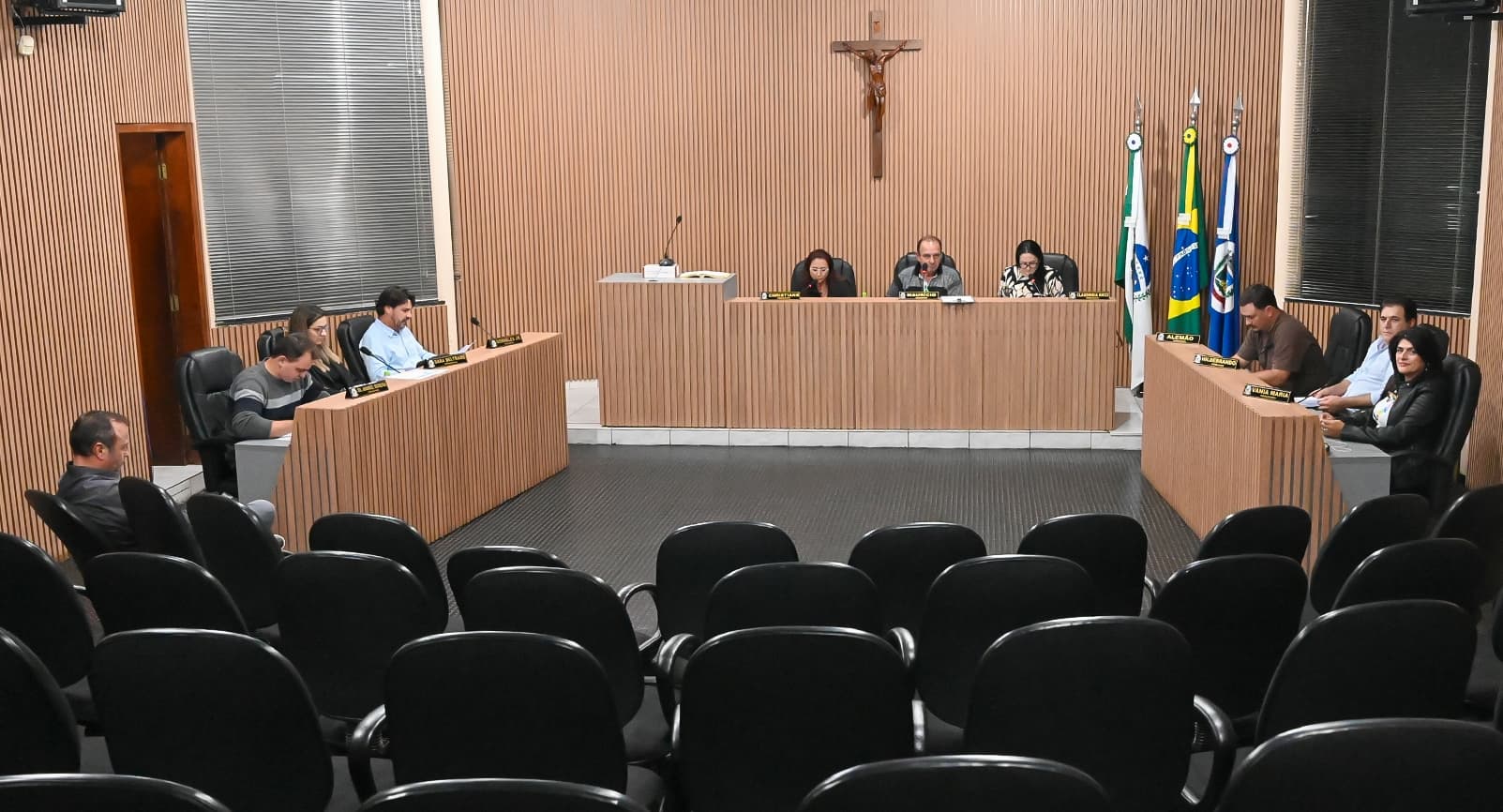 Câmara de Mamborê aprova pedido para redução de pedágio e derruba veto do Executivo
