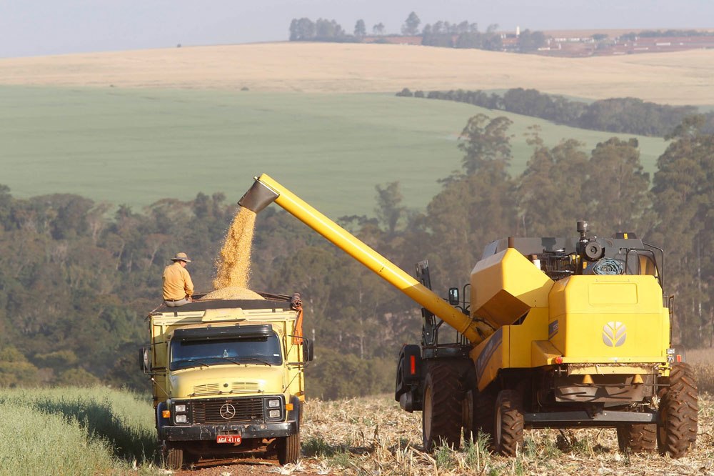 Mamborê ultrapassa R$ 1 bilhão em produção agropecuária e é vice-líder da Comcam