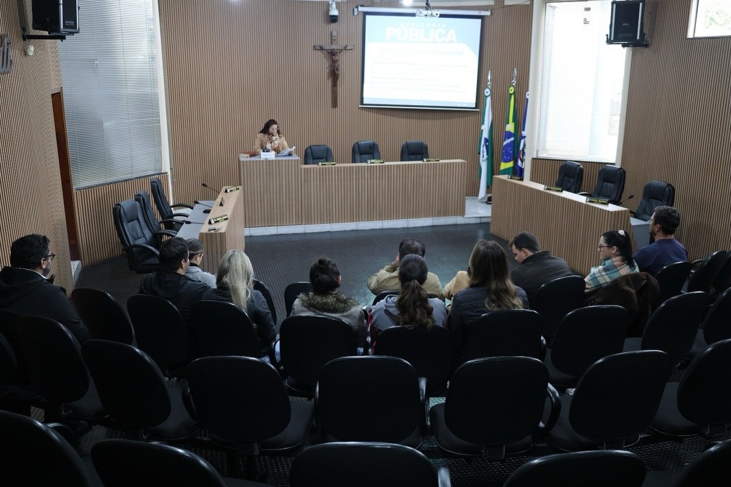 Prefeitura de Mamborê realiza audiência pública para homenagear personalidades do município