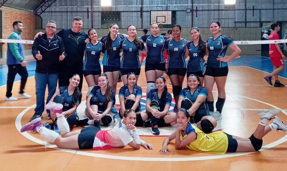Vôlei feminino de Mamborê vence Goioerê e chega à semifinal dos Jogos da Juventude